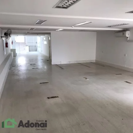 Imagem Prédio Comercial e 7 banheiros para Alugar, 1407 m² por R$ 26.000/Mês