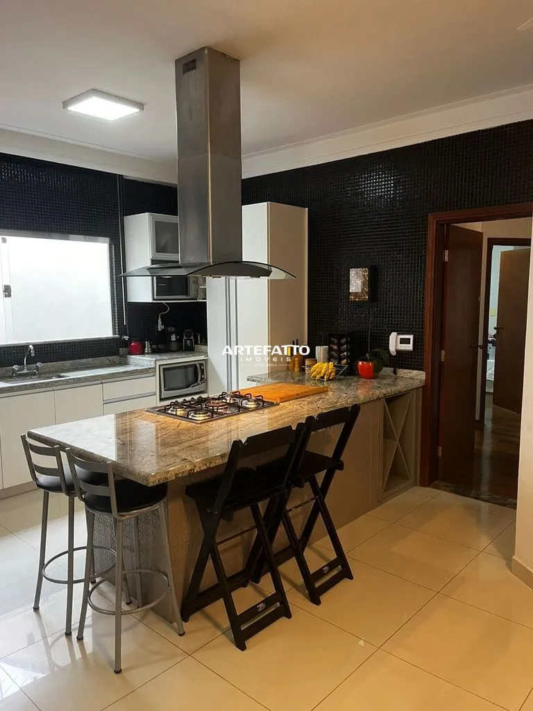 Imagem Casa à venda em Franca, Prolongamento Jardim Ângela Rosa, com 3 quartos, 186m2