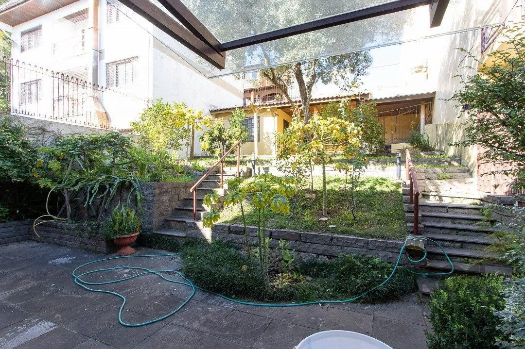 Imagem Casa tipo sobrado, com 3 dormitórios em Canoas
