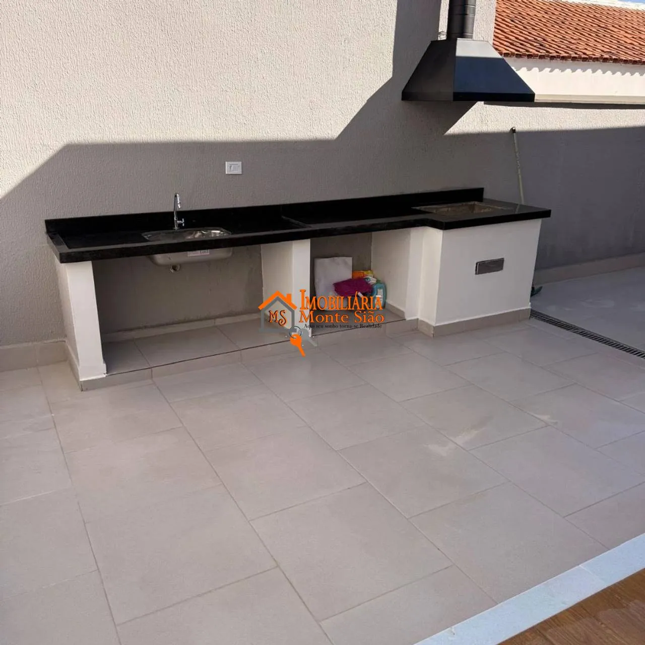 Imagem Sobrado com 4 dormitórios à venda, 400 m² por R$ 1.690.000,00 - Vila Rosália - Guarulhos/SP