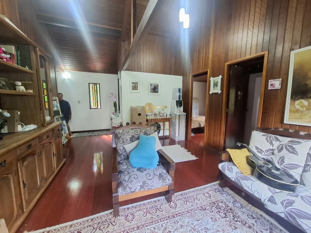 Imagem Casa para Venda em Teresópolis / RJ no bairro Albuquerque