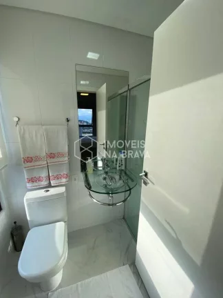 Imagem APARTAMENTO 2 QUARTOS, 2 VAGA - 70 METROS MOBILIADO - LOCACAO- PRAIA BRAVA - ITAJAI/SC