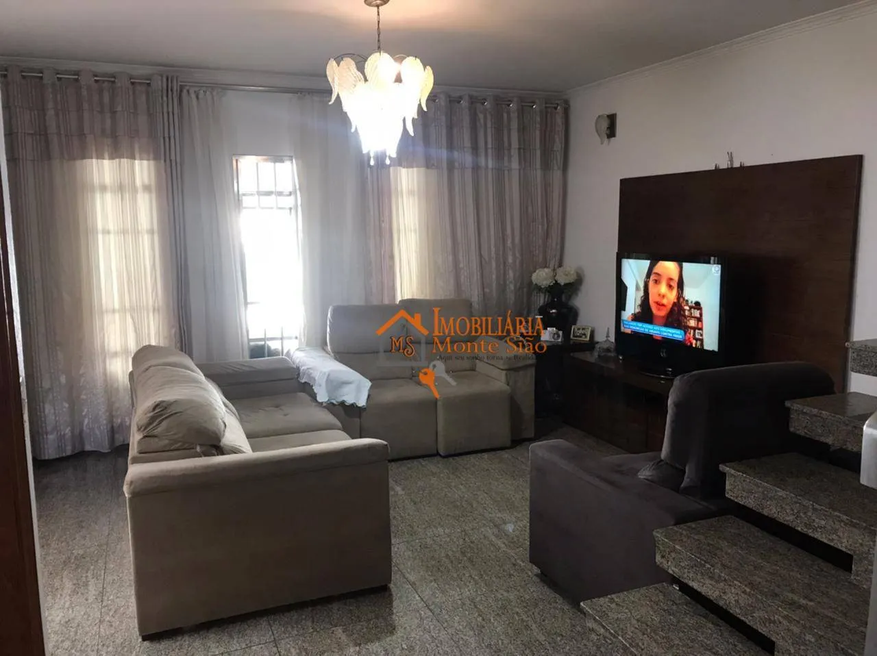 Imagem Sobrado com 3 dormitórios à venda, 190 m² por R$ 689.000,00 - Jardim Munhoz - Guarulhos/SP