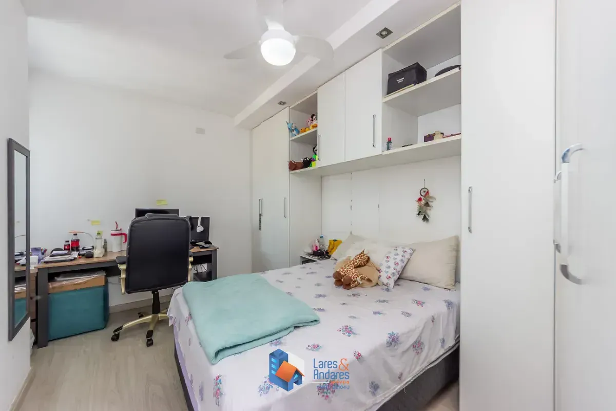 Imagem Sobrado para venda em Nossa Senhora do Ó com 3 quartos, 117m²