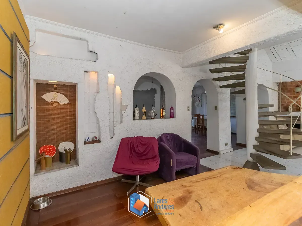 Imagem Sobrado para venda em Vila Indiana com 5 quartos, sendo 3 suítes, 500m²