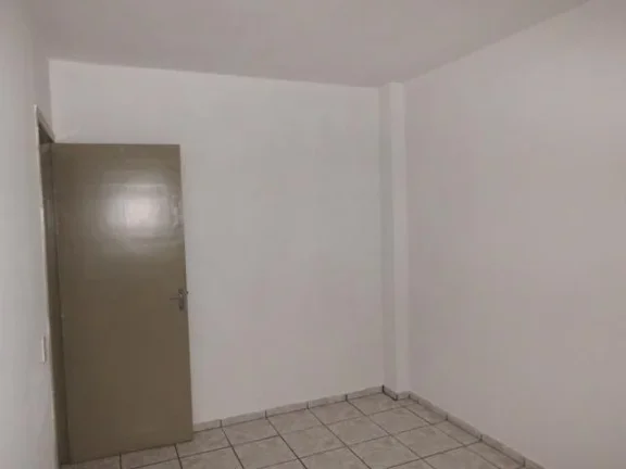 Imagem Ótima localização , 01 vaga, sala. 2 dormitórios, cozinha, wc, área de serviço e wc empregada ...
