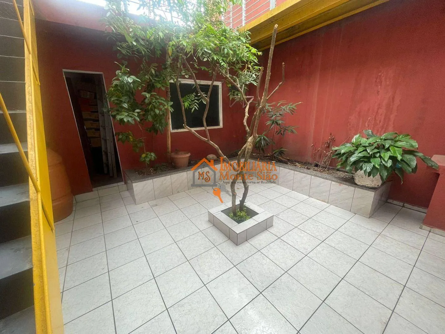 Imagem Sobrado com 2 dormitórios à venda, 316 m² por R$ 479.000,00 - Cidade Serodio - Guarulhos/SP