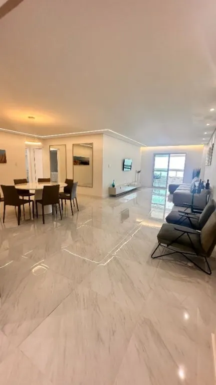 Imagem APARTAMENTO COM 190,00 m² - CANTO DO FORTE - PRAIA GRANDE SP