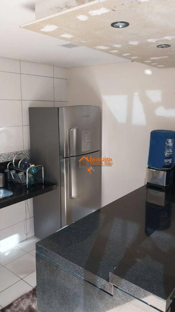 Imagem Apartamento Duplex com 2 dormitórios à venda, 86 m² por R$ 320.000,00 - Jardim Silvestre - Guarulhos/SP