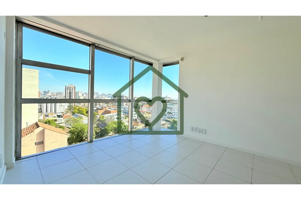 Imagem Sala comercial desocupada à venda no bairro Floresta, localizada na Rua Almirante Barroso, 735, em ...