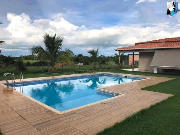 Imagem Vendo Chácara - O Refúgio dos Seus Sonhos em Quadra/SP!