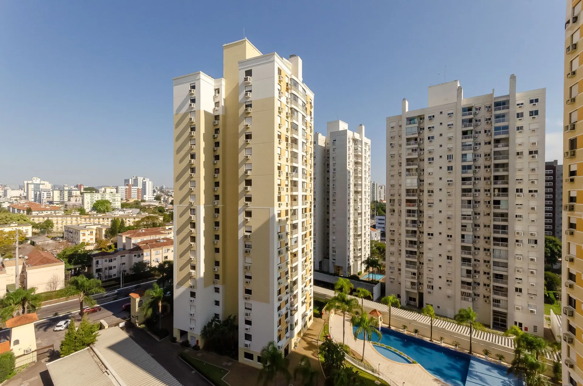 Imagem Santa Barbára Apartamento mobiliado de 3 dormitórios no bairro Passo da Areia