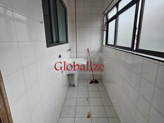 Imagem Apartamento à venda com 78m², 2 quartos, 1 suíte, vaga demarcada, elevador e varanda por R$550.000,00 no Campo Grande em Santos