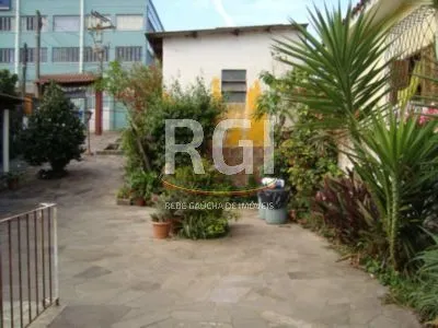 Imagem CASA AMPLA COM 7 DORMITÓRIOS NO BAIRRO GLÓRIA - PORTO ALEGRE