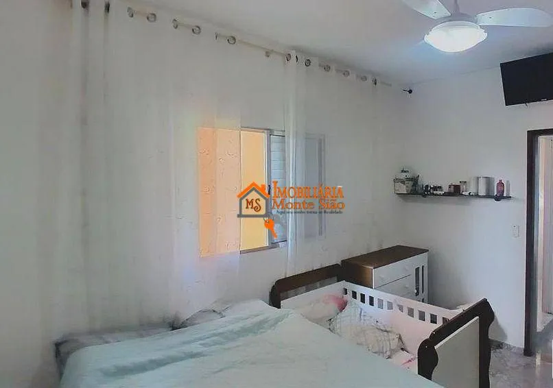 Imagem Casa com 3 dormitórios à venda por R$ 265.000 - Recreio São Jorge - Guarulhos/SP