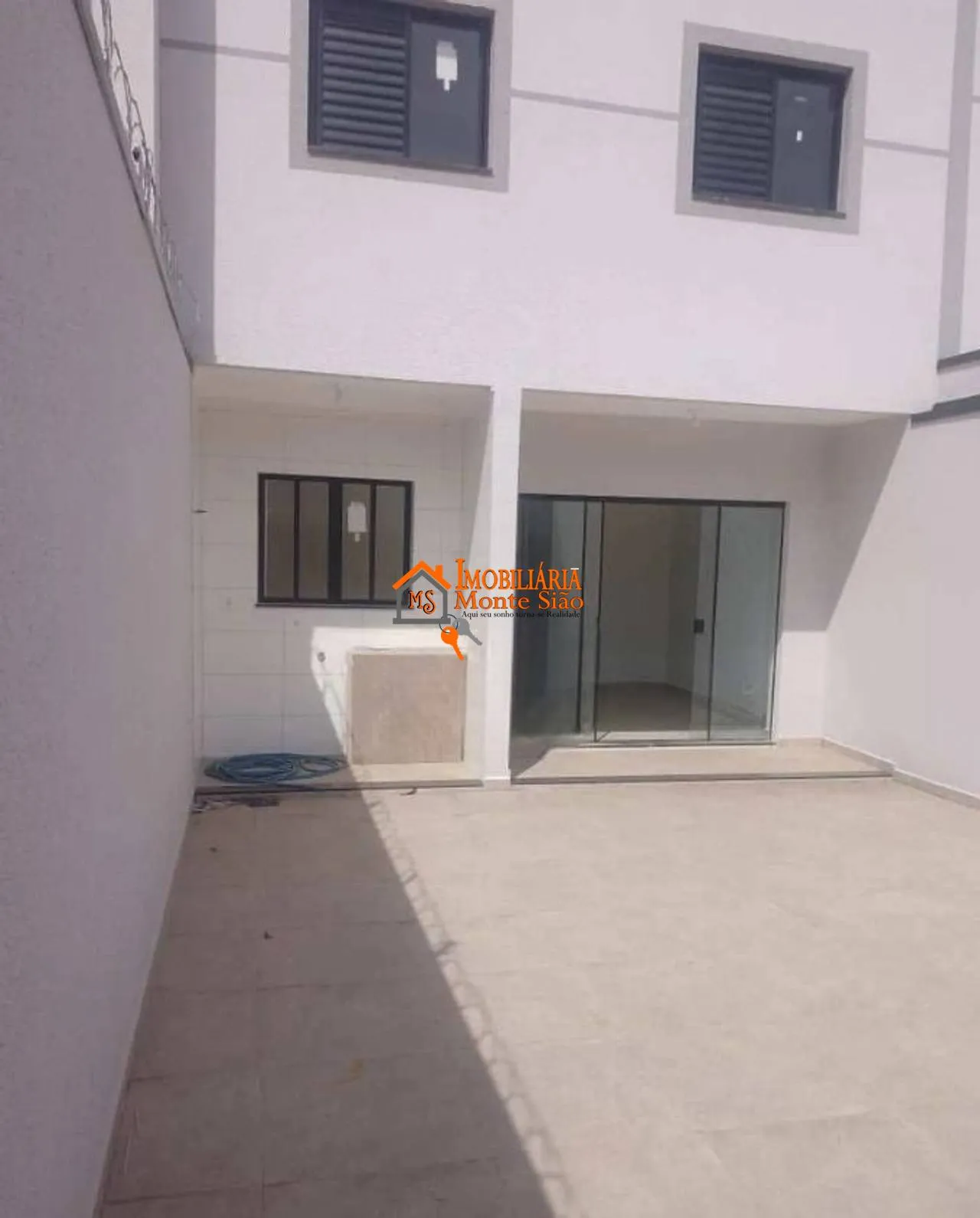 Imagem Sobrado com 3 dormitórios à venda, 92 m² por R$ 780.000 - Parque Flamengo - Guarulhos/SP