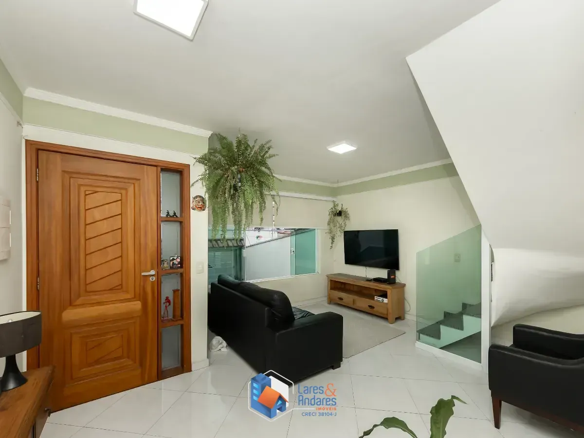 Imagem Sobrado para venda em Vila Mazzei com 2 quartos, sendo 2 suítes, 140m²