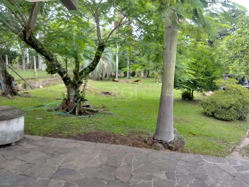 Imagem Sítio para Venda - 13725m², 2 dormitórios, sendo 2 suites, 4 vagas - Ponta Grossa