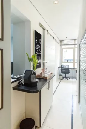 Imagem Conjunto Comercial à Venda em São Paulo-SP, Bairro Cerqueira César: 1 Sala, 2 Vagas, 62m²!