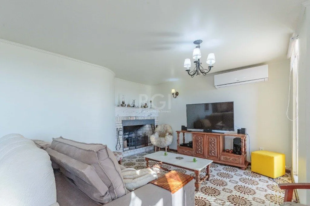 Imagem Casa a venda com 400m², bairro, Teresópolis