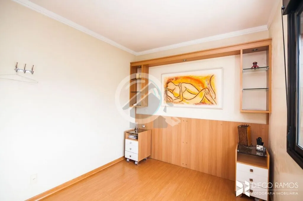 Imagem Apartamento anda altor em Porto Alegre no Bairro Praia de Belas de 3 dormitórios, 1 suíte com vent...