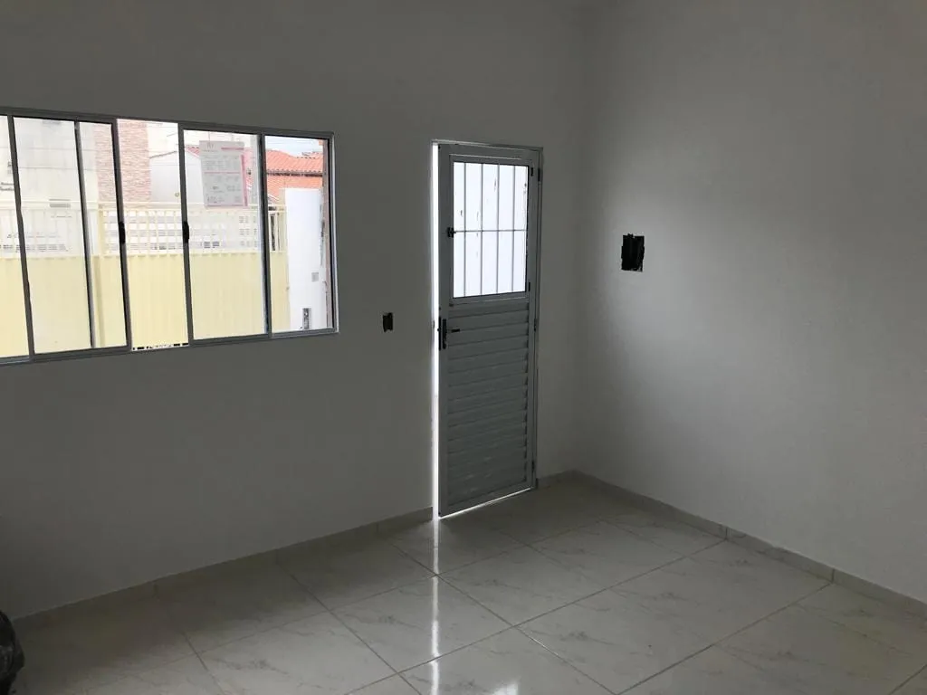 Imagem Casa à venda 2 Quartos, 1 Vaga, 125M², Residencial Pasin, Pindamonhangaba - SP