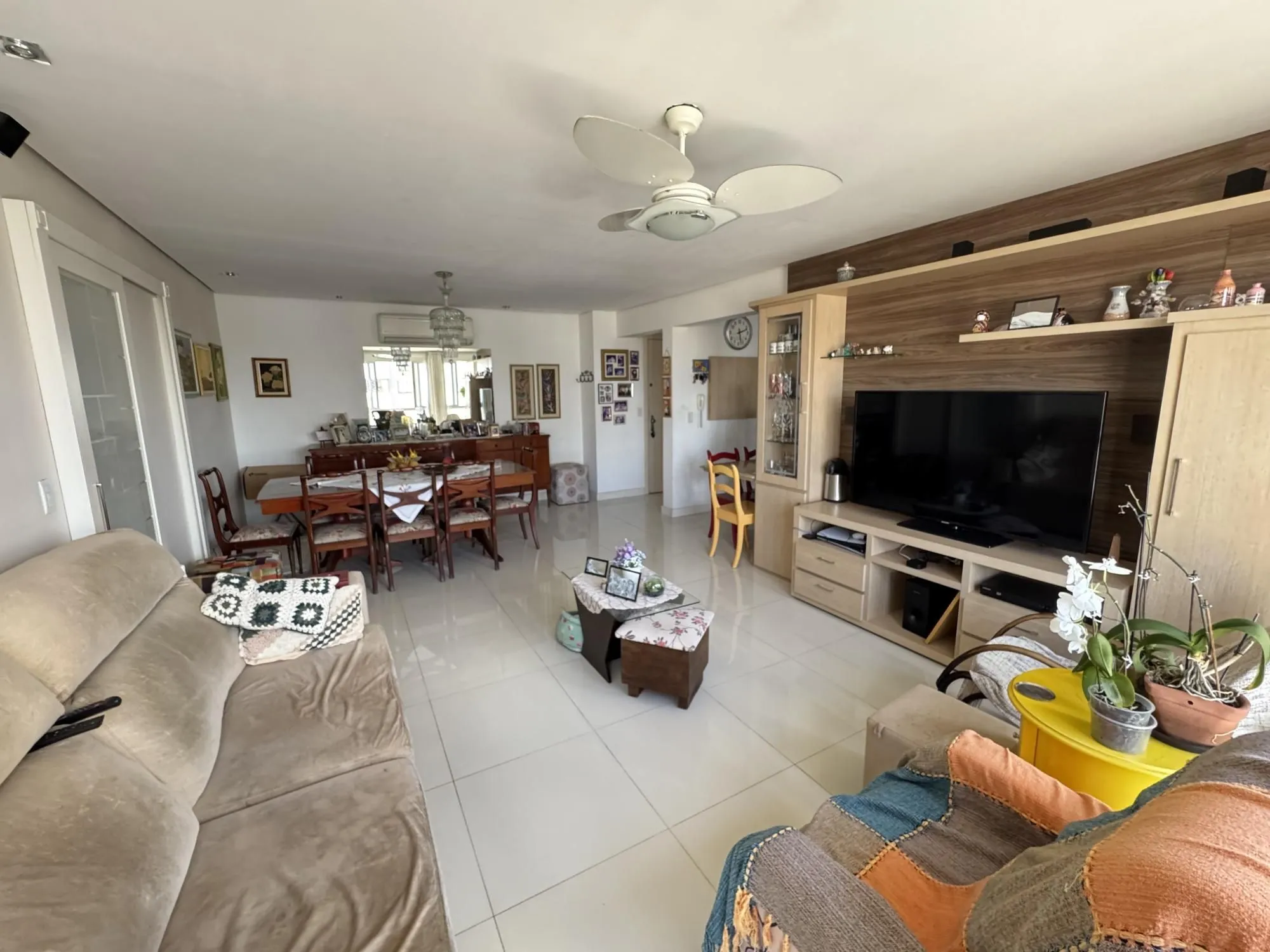 Imagem Apartamento de 3 dormitórios, suite, garagem - Menino Deus