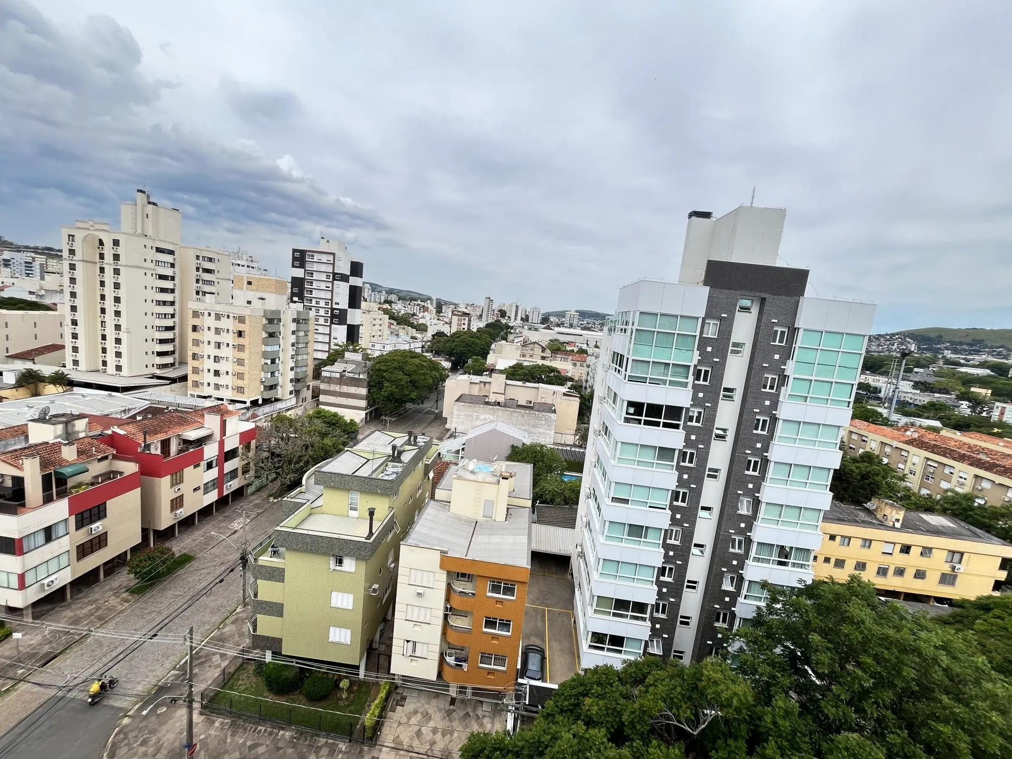 Imagem Apartamento de 3 quartos, suíte e 1 vaga de garagem no bairro Jardim Botânico