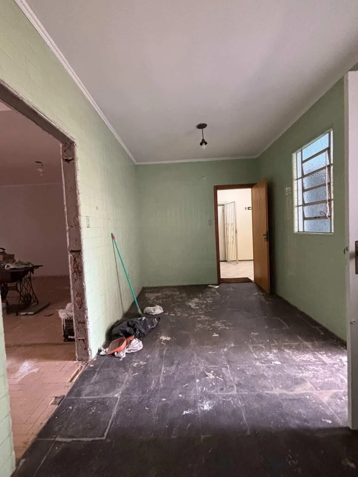 Imagem Apartamento 3 dormtórios de frente bairro Bom Fim- Porto Alegre