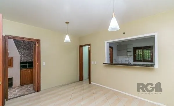 Imagem Casa Condominio no bairro Guarujá de 3 dormitórios 1 vaga