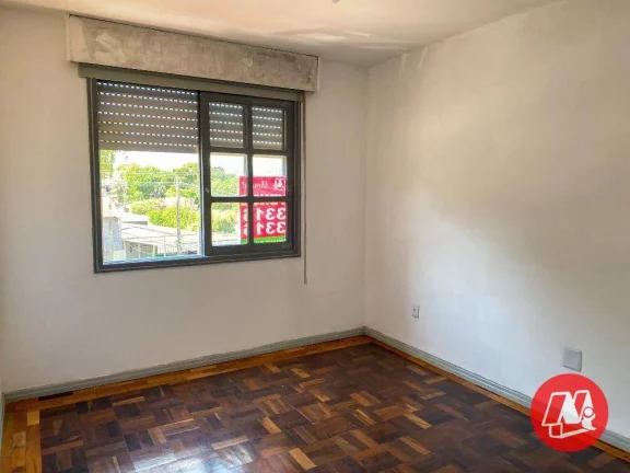 Imagem No bairro Medianeira,1 dormitório e sacada.