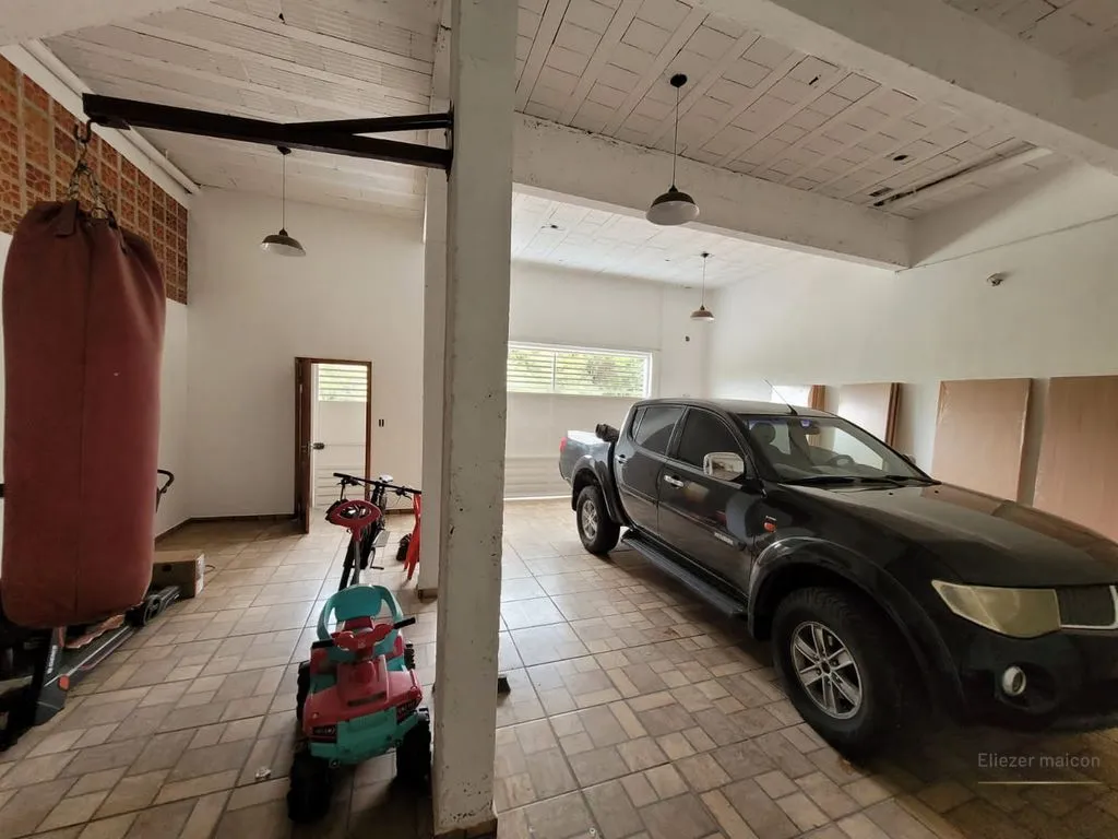 Imagem Casa à Venda com 3 quartos no bairro Caio Junqueira, Poços de Caldas - MG