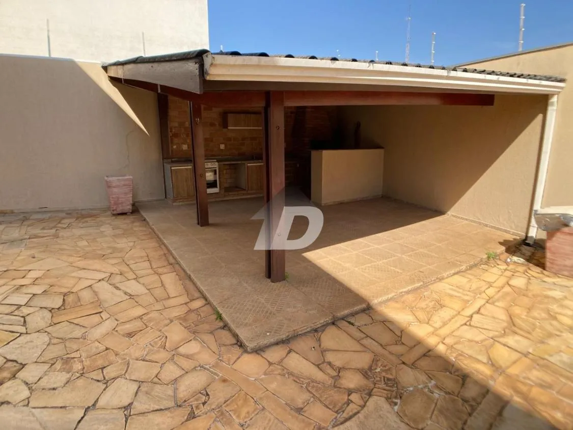 Imagem EXCELENTE CASA -CHACARA DA BARRA