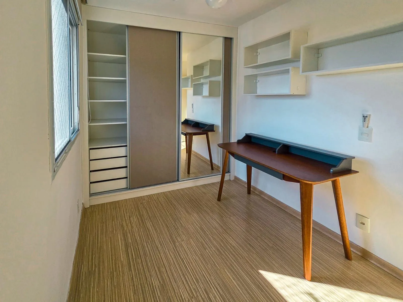 Imagem Apartamento 3 Dorms com Suíte e 2 Vagas no Condomínio Veríssimo - Infraestrutura Excepcional em Teresópolis