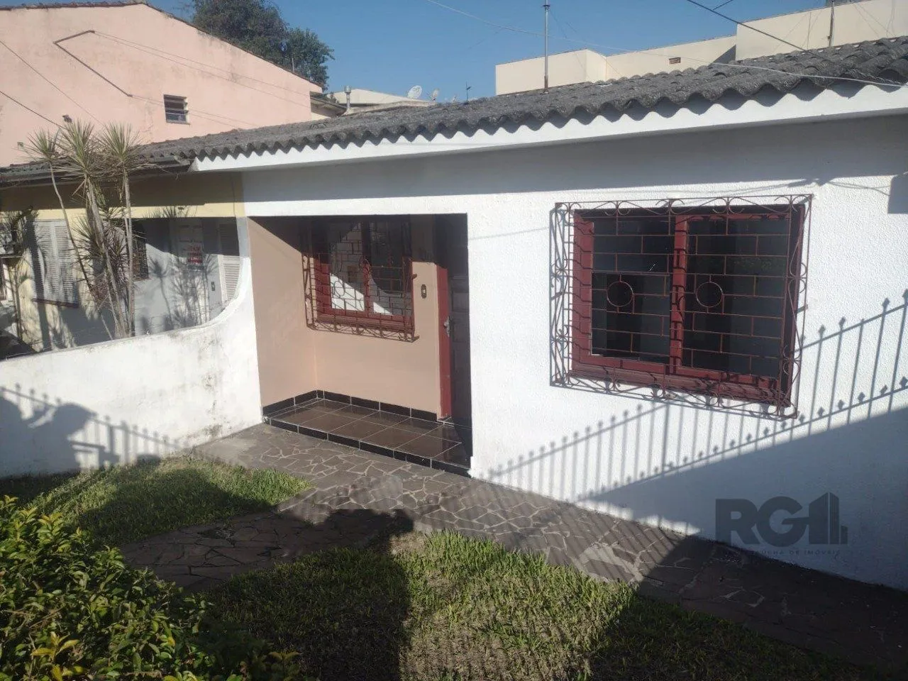 Imagem Casa 2 dormitórios, 1 vaga, Bairro Vila Cachoeirinha