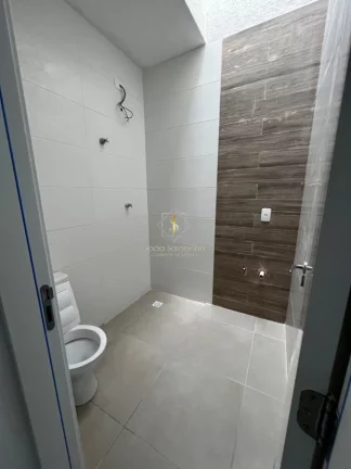 Imagem Casa em Guaratuba(Balneário Nereidas) para Venda, 600m do mar