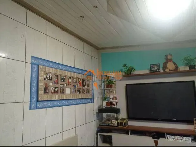 Imagem Casa com 6 dormitórios à venda por R$ 1.043.700,00 - Vila Barros - Guarulhos/SP