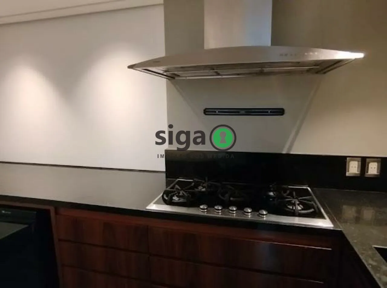Imagem Apto para locação com 512m², 4 suites, Semi mobiliado na Vila Nova Conceição, 8 vagas