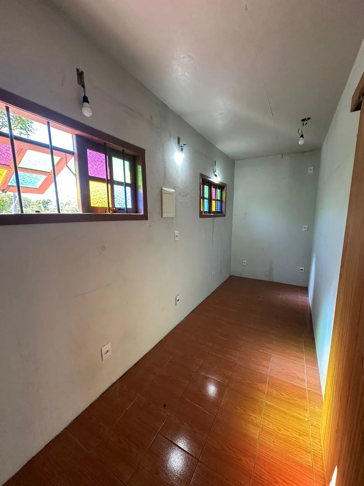Imagem Casa à Venda no Bairro Cascata - 3 Dormitórios, Suíte, Piscina e Área de Lazer