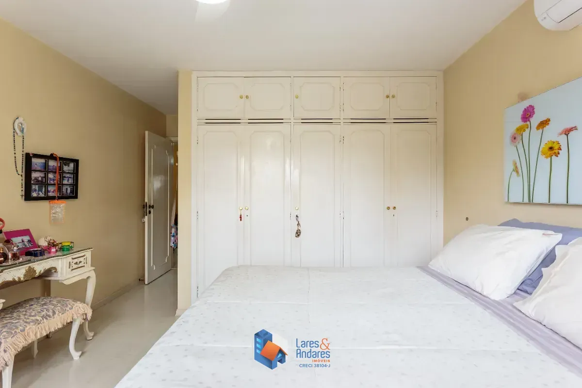 Imagem Casa para venda em Retiro Morumbi com 3 quartos, sendo 3 suítes, 314m²
