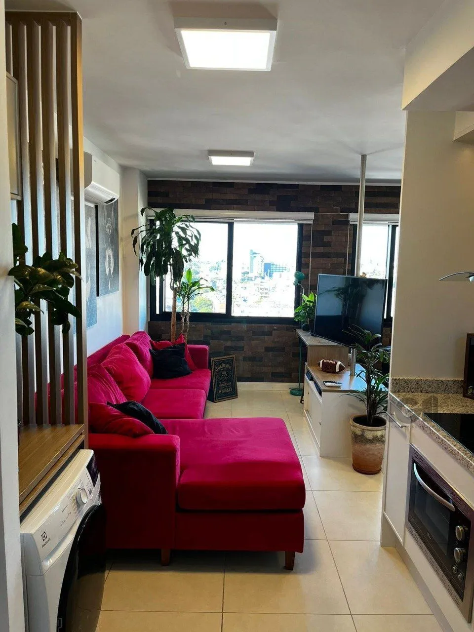 Imagem APARTAMENTO 1 DORMITÓRIO, SUÍTE, 2 VAGAS DE GARAGEM, BAIRRO FLORESTA, PORTO ALEGRE/RS