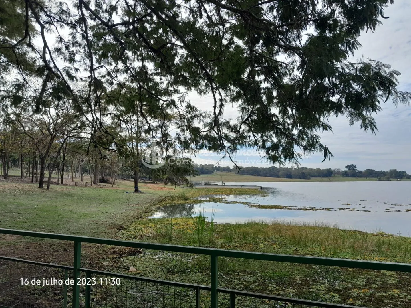Imagem Condomínio Villagio Colombo - Rancho com 3 dormitórios à venda, 242 m² por R$ 850.000,00 - Villagio Colombo - Mendonça/SP