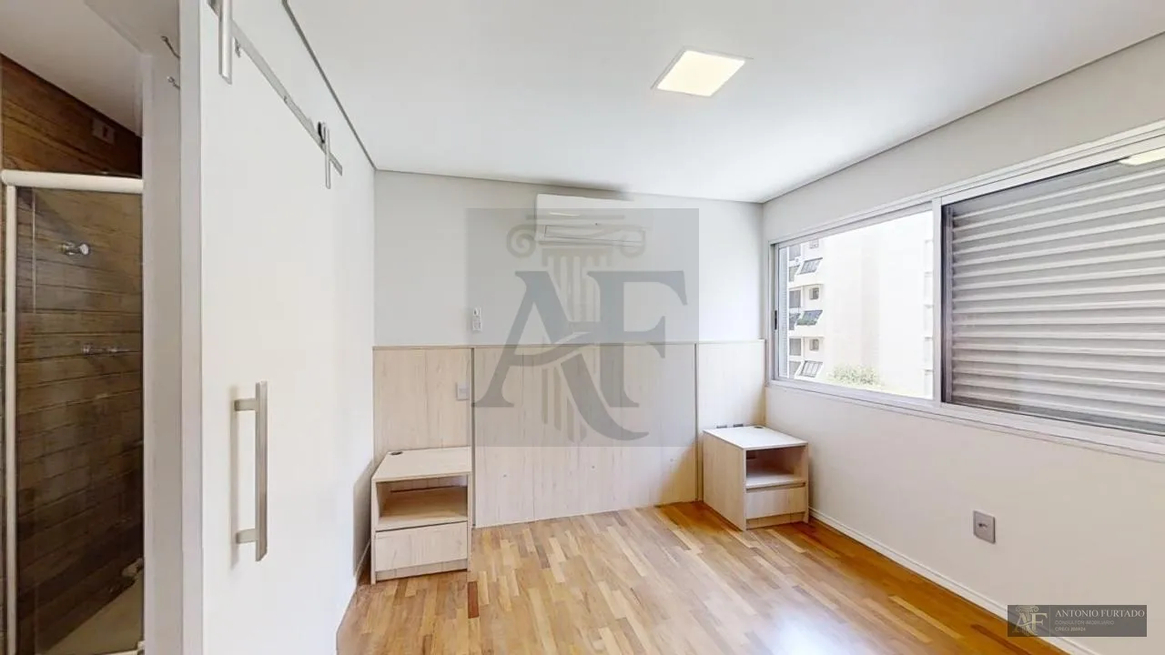 Imagem Apartamento à venda em Itaim Bibi, São Paulo
