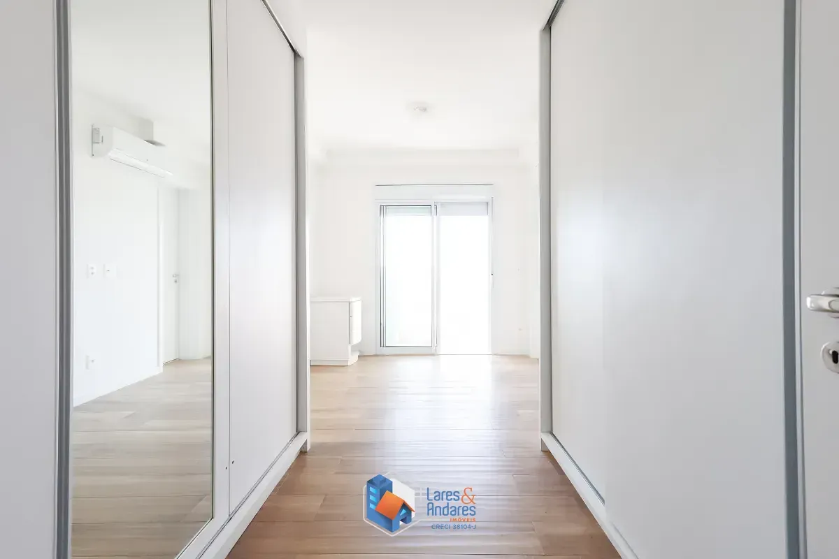 Imagem Apartamento para venda em Vila Anastácio com 3 quartos, sendo 3 suítes, 136m²
