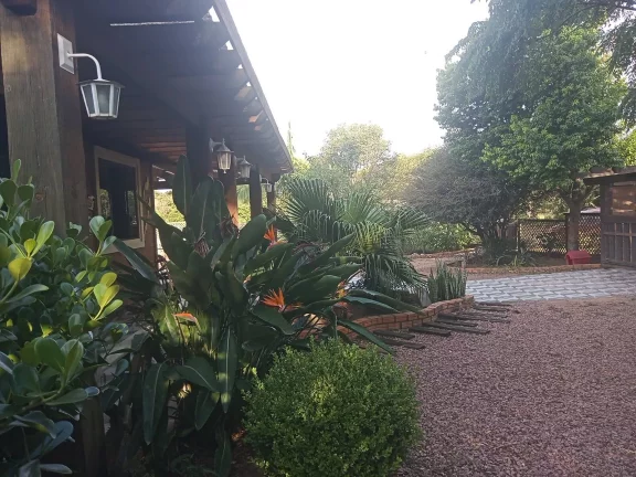 Imagem Excelente imóvel, Casa ampla 400m², 3 suítes, Piscina, Águas Claras, Viamão