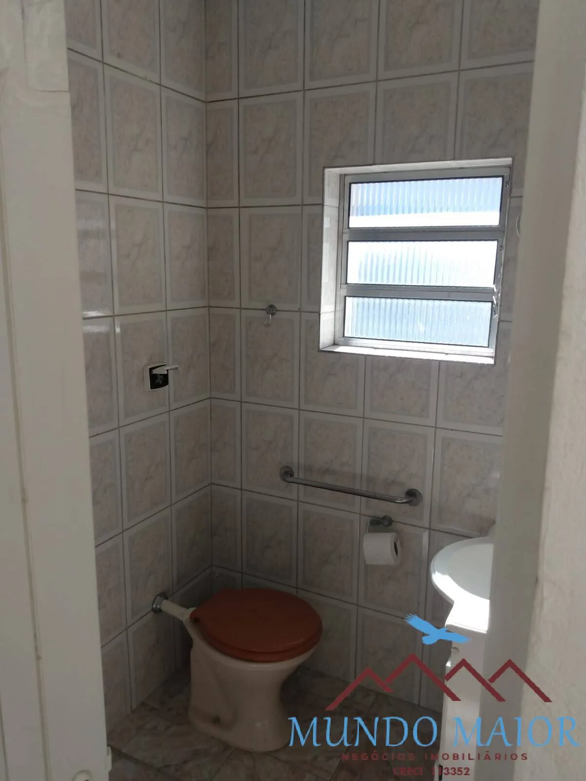 Imagem Casa Térrea no Taboão: 2 Dorms, 3 Vagas e 290m²-Diadema -Sp.
