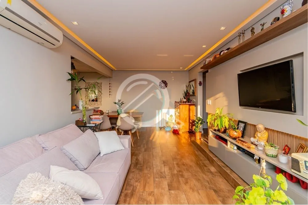 Imagem Apartamento encantador, todo reformado, semi mobiliado, pronto para morar! Conta com 79 m² de área...