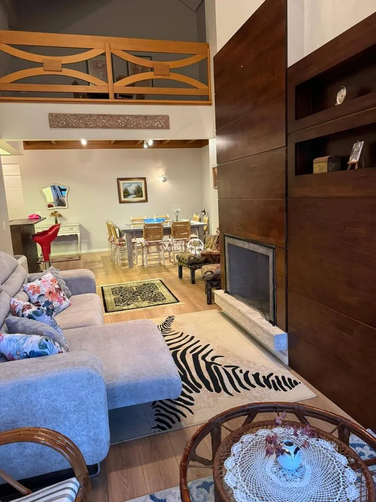 Imagem Vende-se apto no centro de Gramado- 4 Quartos- R$4.250.000,00