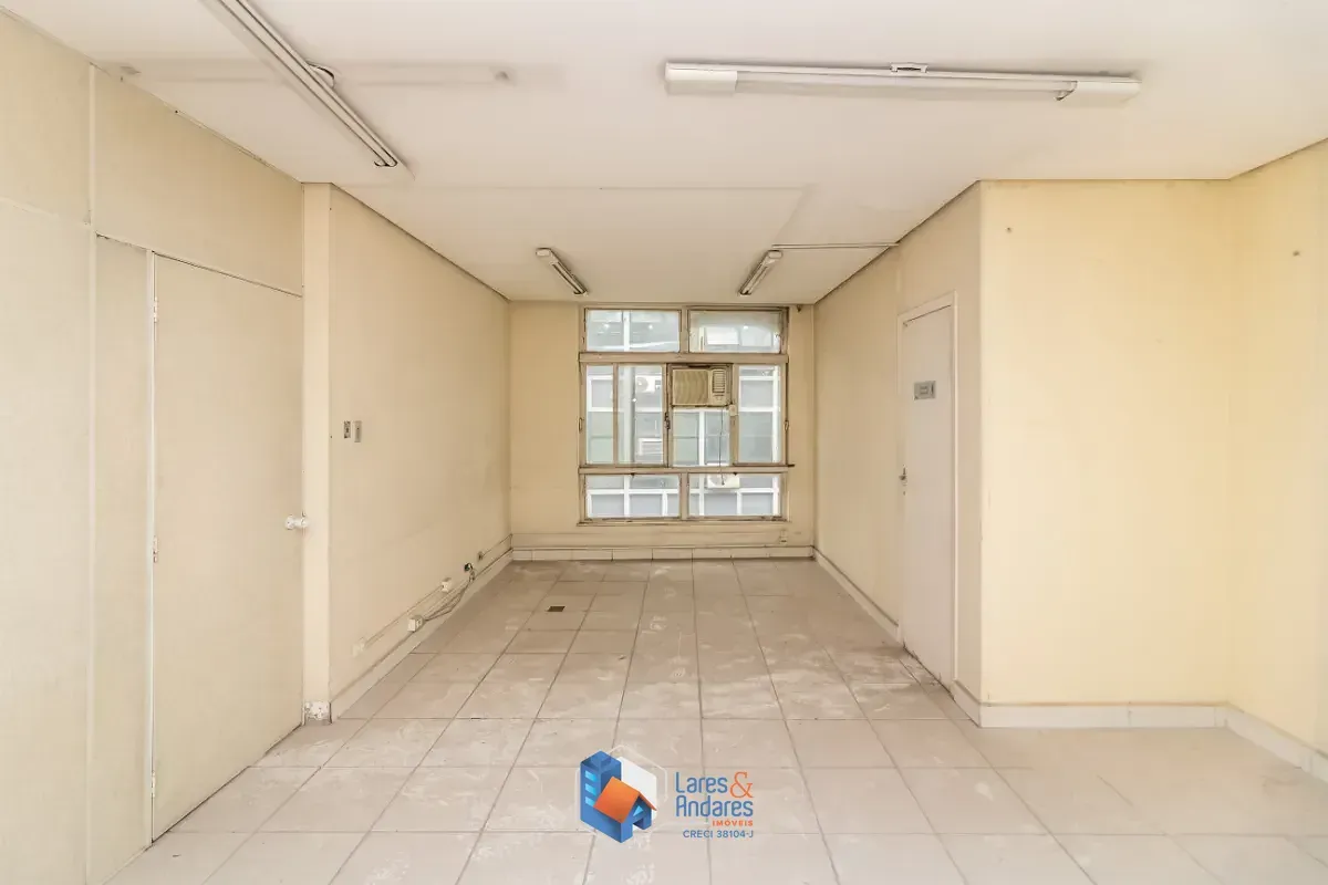 Imagem Conjunto comercial para venda e locação em República, 200m²