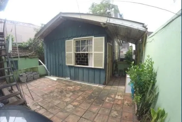 Imagem Casa sobrado no bairro Petrópolis de 4 dormitórios